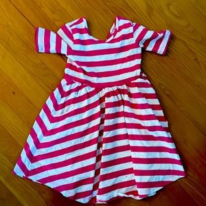 Size 4T Hanna Andersson dress